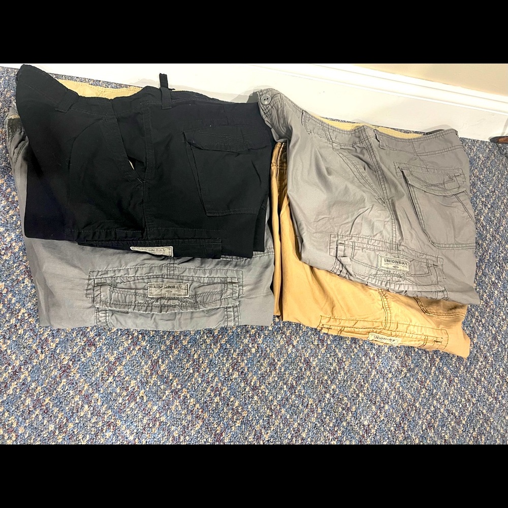 Men’s Unionbay Size 40 Khaki Shorts